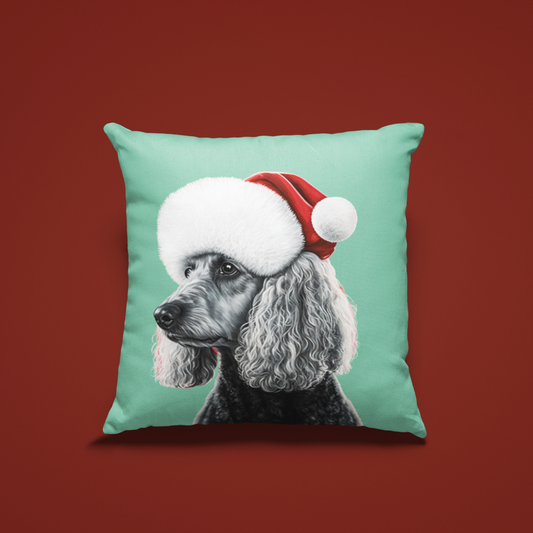 A playful cushion cover featuring a poodle in PopArt style with a Santa hat, perfect for adding a festive and artistic touch to any holiday decor.